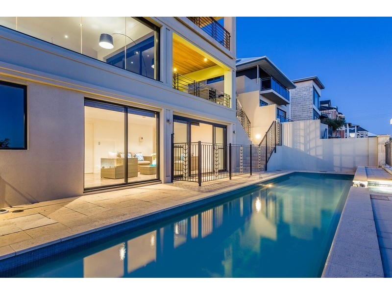 10 Helpman Close, Mosman Park WA 6012