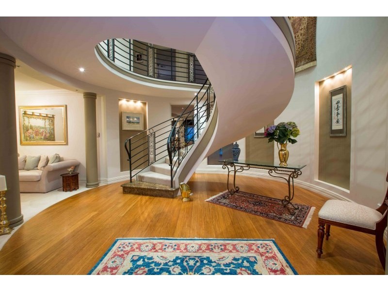 5 Van Kleef Circuit, Mount Claremont WA 6010