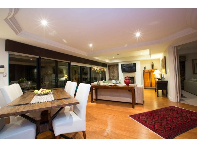 5 Van Kleef Circuit, Mount Claremont WA 6010