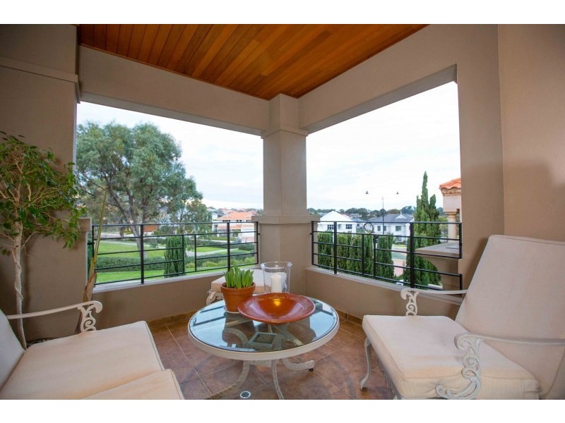 5 Van Kleef Circuit, Mount Claremont WA 6010