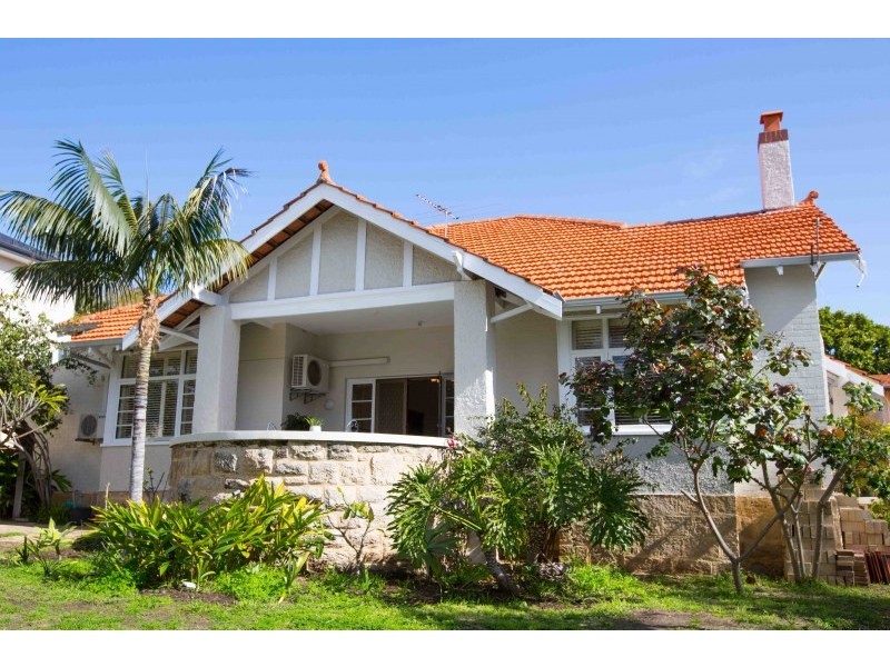 5 Corry Lynn Road, Claremont WA 6010