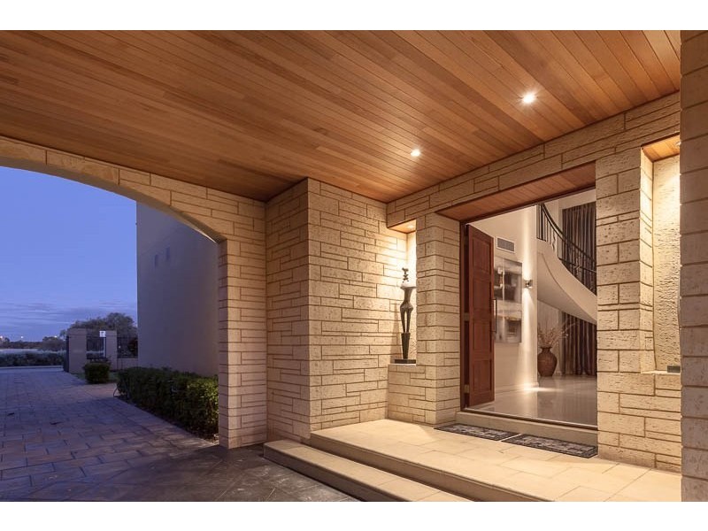 157 The Esplanade, Mount Pleasant WA 6153