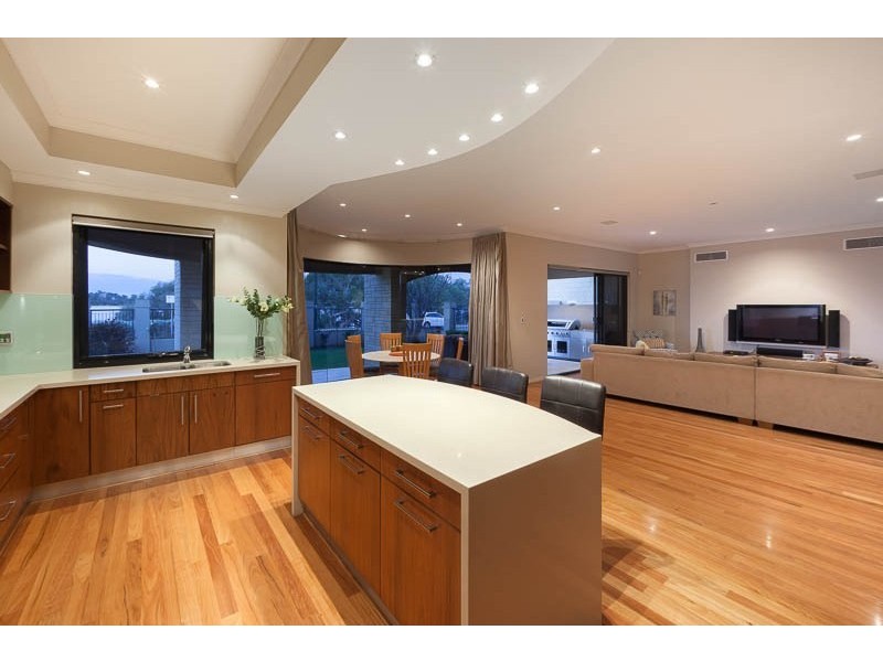 157 The Esplanade, Mount Pleasant WA 6153