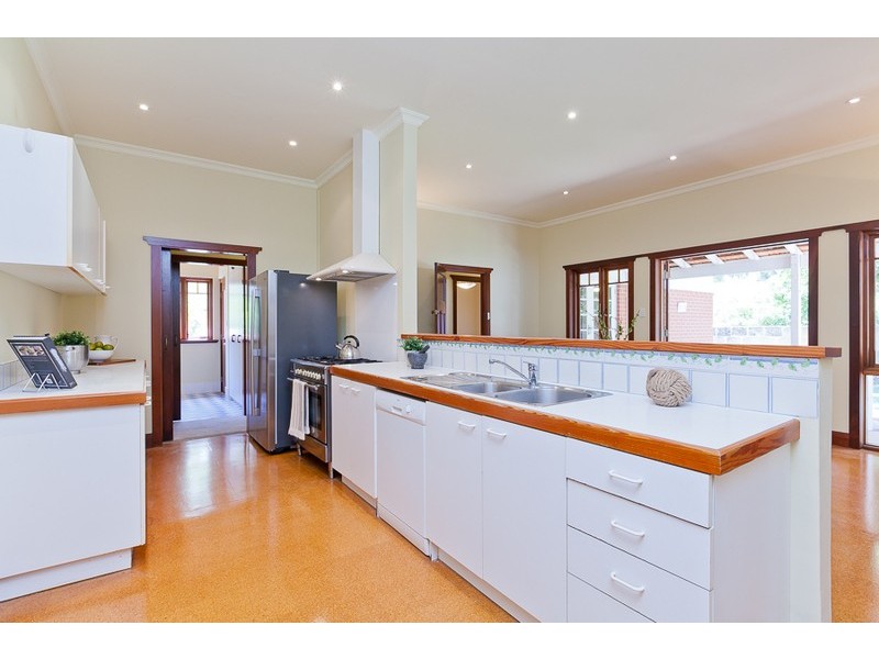 18 Tyrell Street, Nedlands WA 6009