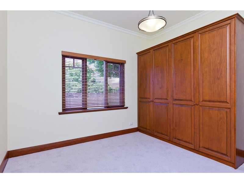 18 Tyrell Street, Nedlands WA 6009