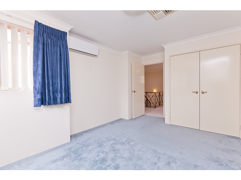 9 Lambeth Mews, Mount Claremont WA 6010