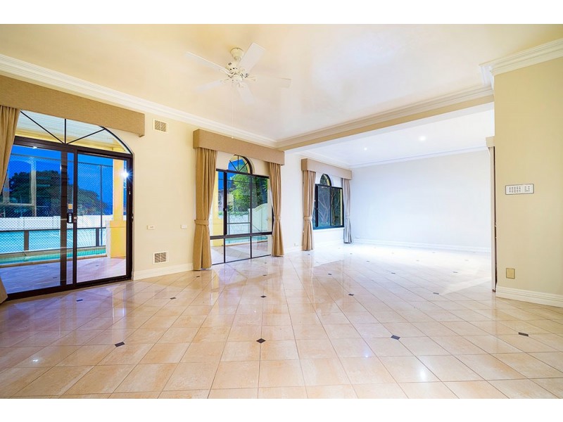 38 Philip Road, Dalkeith WA 6009