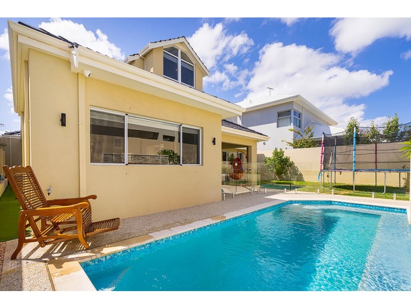21 Appleberry Street, Churchlands WA 6018