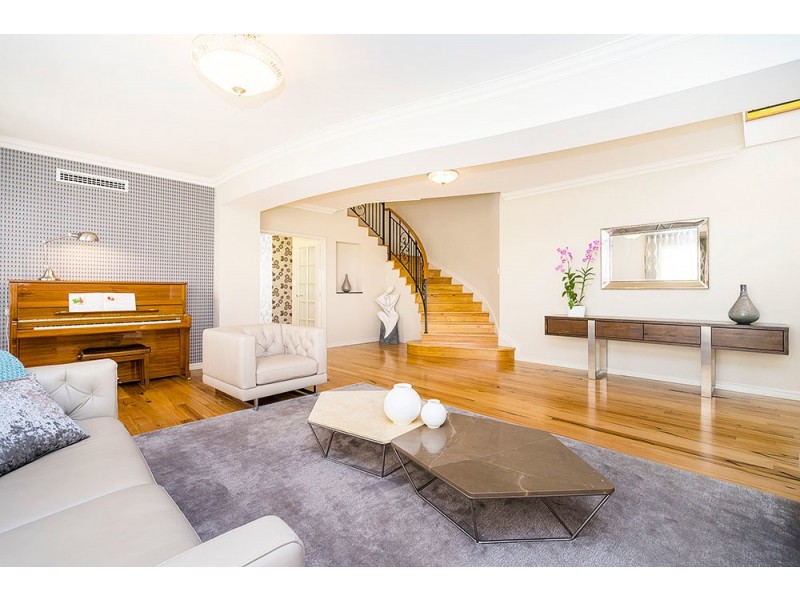 21 Appleberry Street, Churchlands WA 6018