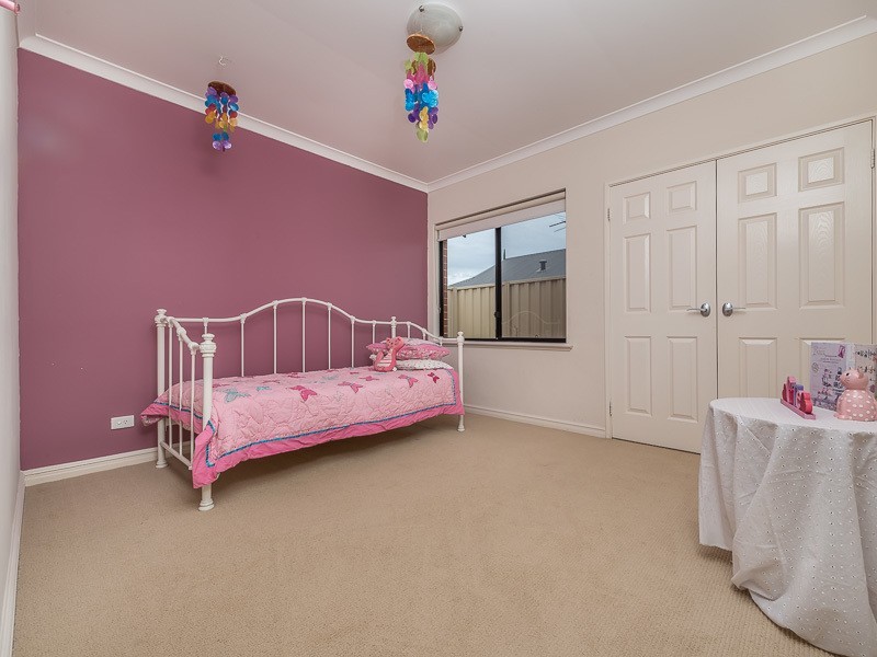 3 Jalna Way, Carramar WA 6031