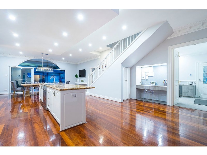 97 Melville Beach Road, Applecross WA 6153