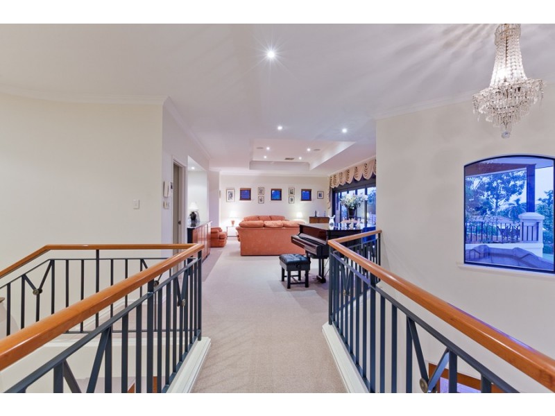 2 Palmer Street, Attadale WA 6156