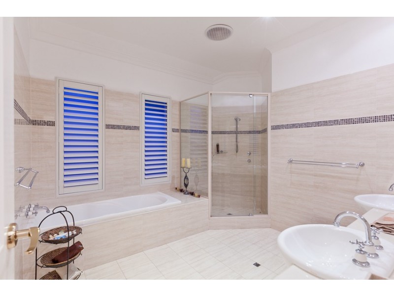 2 Palmer Street, Attadale WA 6156