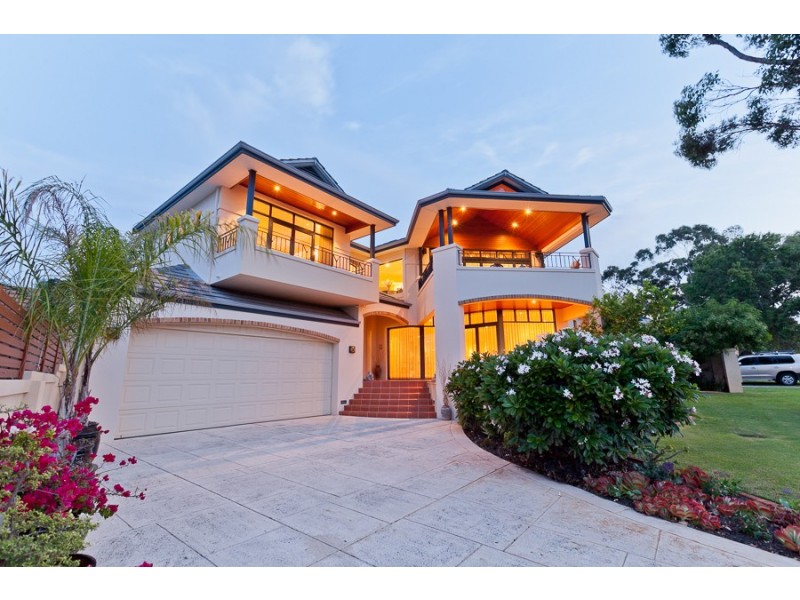 2 Palmer Street, Attadale WA 6156