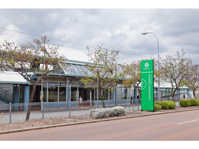 2/16 Grey Street, Cannington WA 6107