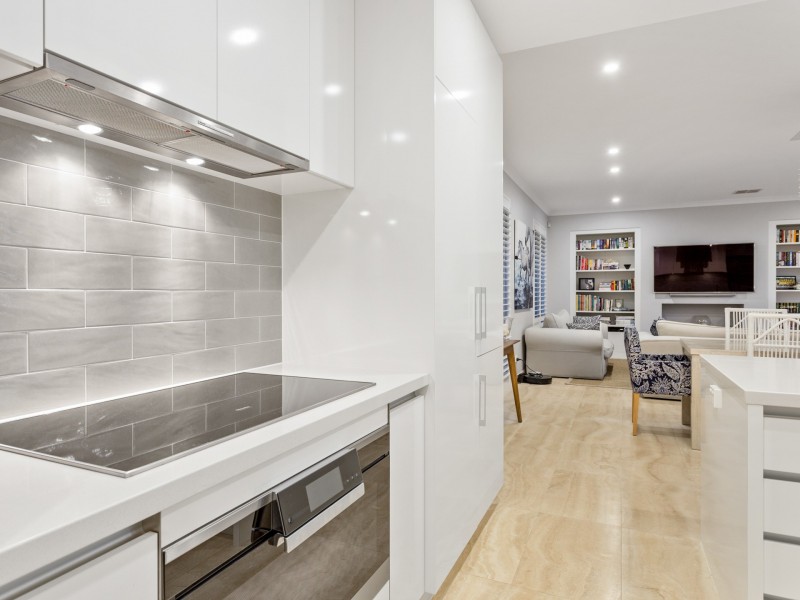 52 Kathleen Street, Cottesloe WA 6011