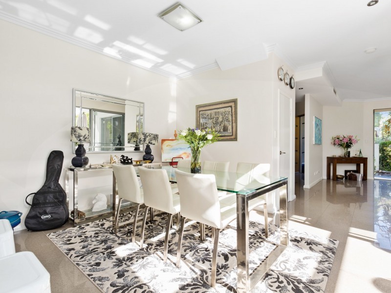 12 Coneflower Corner, Churchlands WA 6018