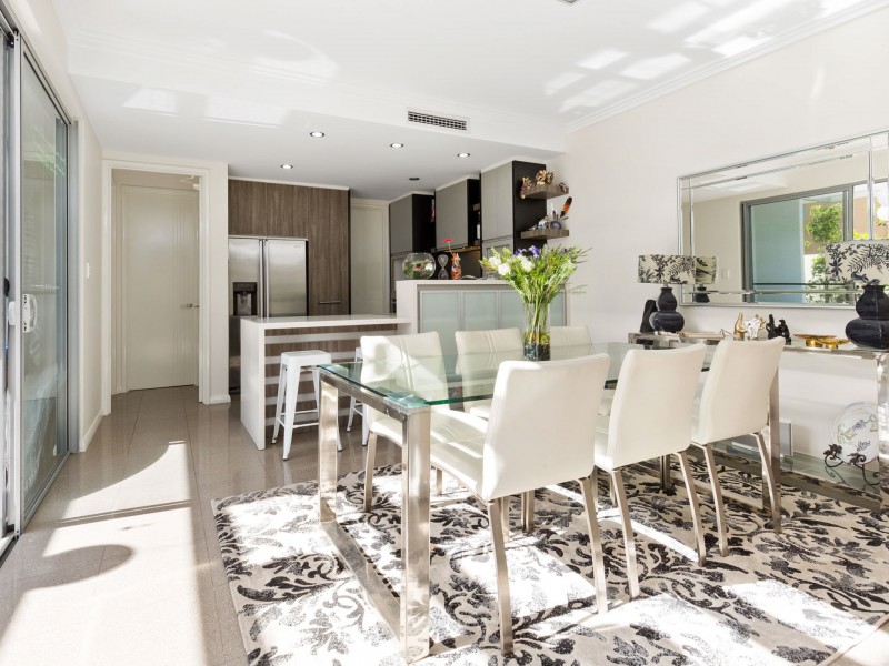 12 Coneflower Corner, Churchlands WA 6018