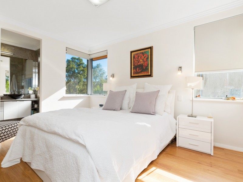 12 Coneflower Corner, Churchlands WA 6018