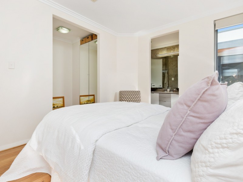 12 Coneflower Corner, Churchlands WA 6018