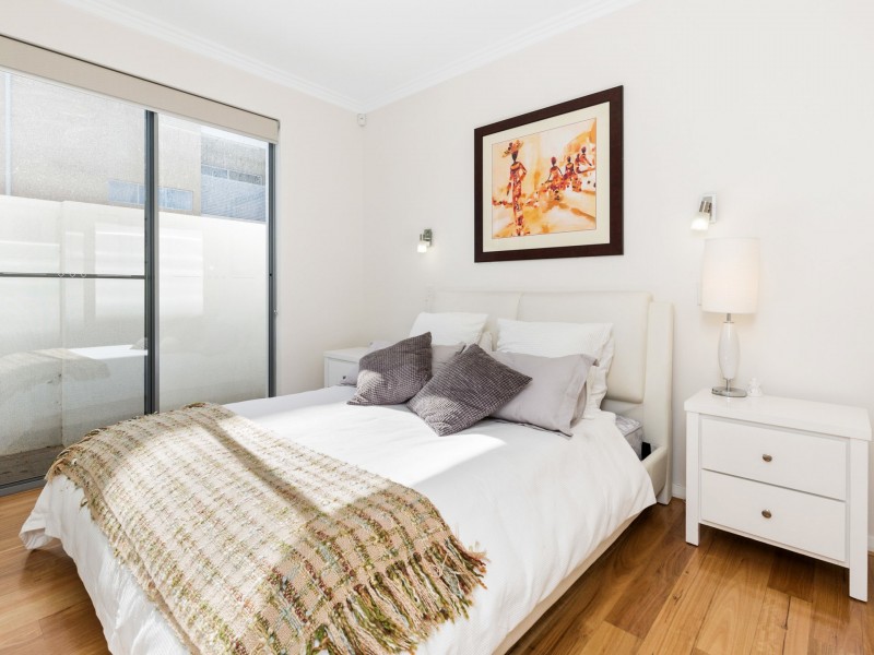 12 Coneflower Corner, Churchlands WA 6018