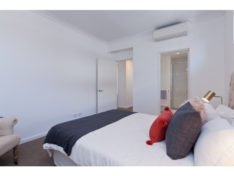 301/2 Wembley Court, Subiaco WA 6008