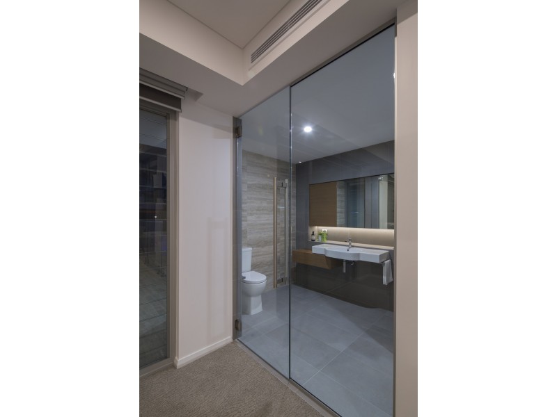 8 Taworri Way, City Beach WA 6015