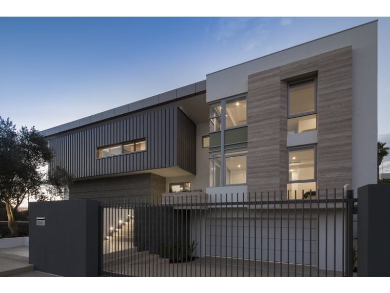 8 Taworri Way, City Beach WA 6015