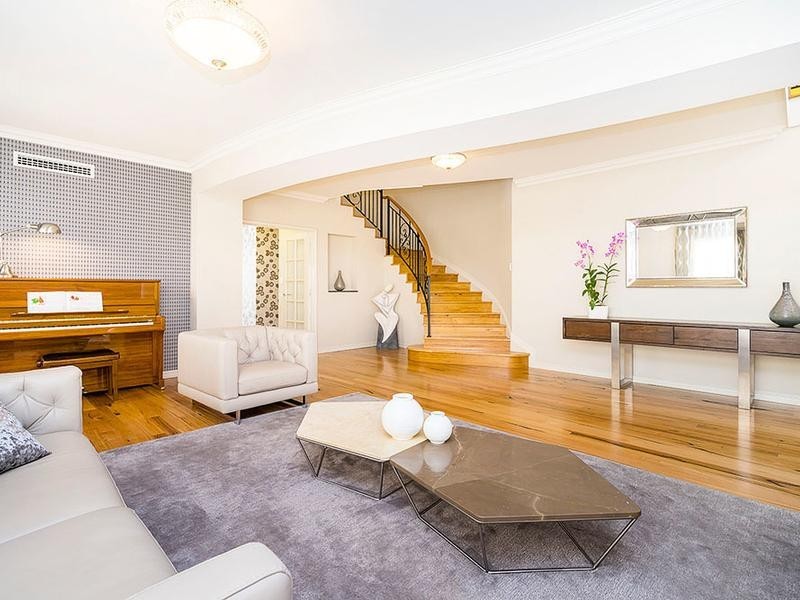 21 Appleberry Street, Churchlands WA 6018