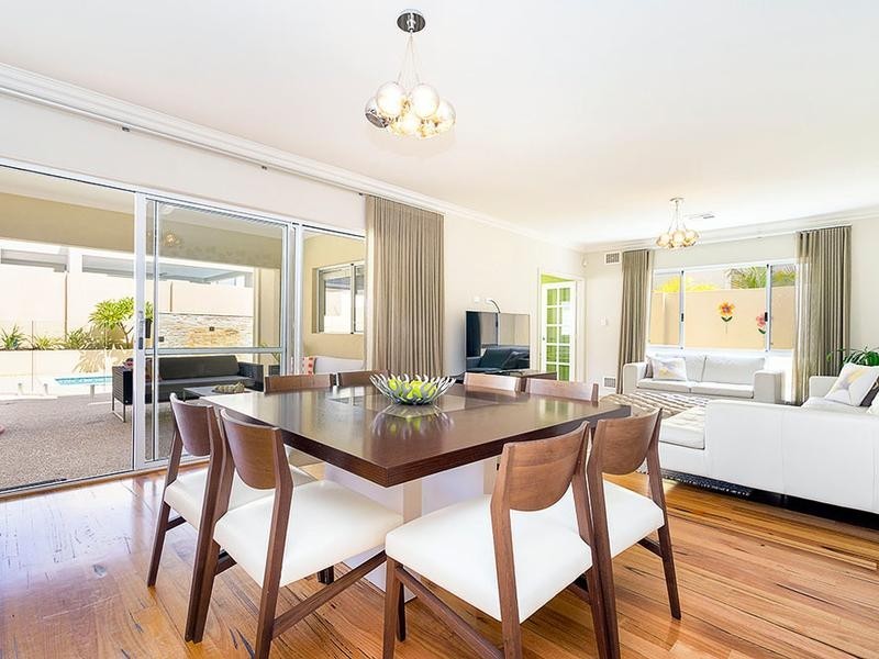 21 Appleberry Street, Churchlands WA 6018