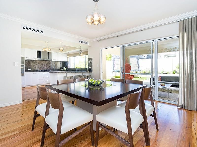 21 Appleberry Street, Churchlands WA 6018