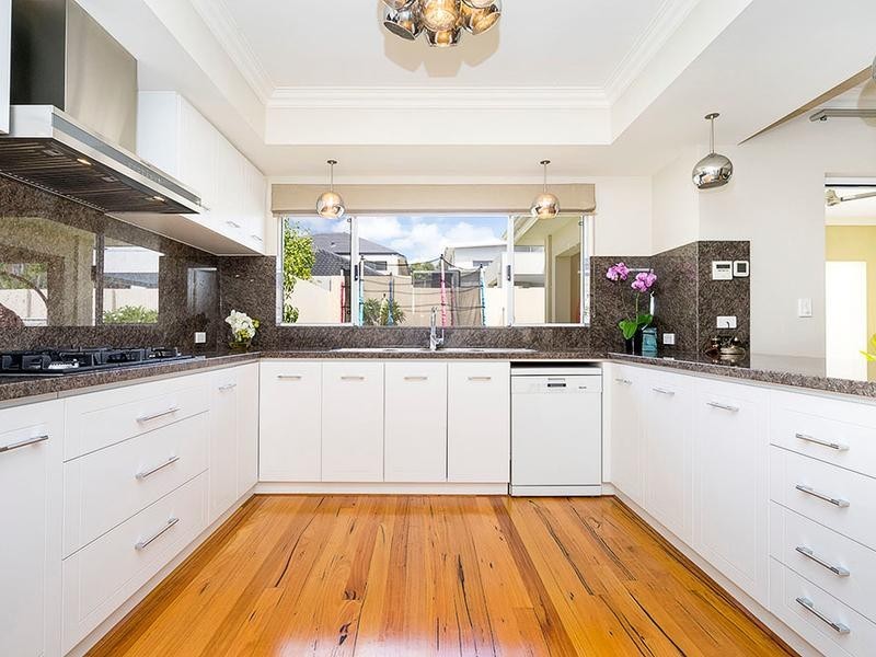 21 Appleberry Street, Churchlands WA 6018