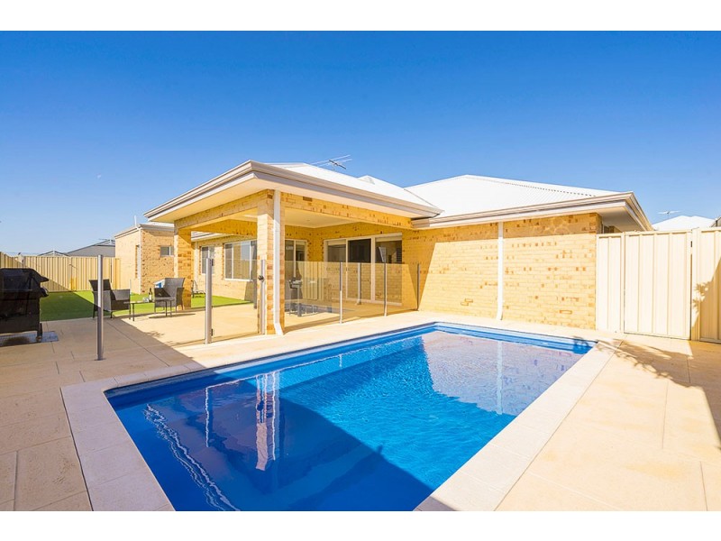 6 Canunda Link, Burns Beach WA 6028