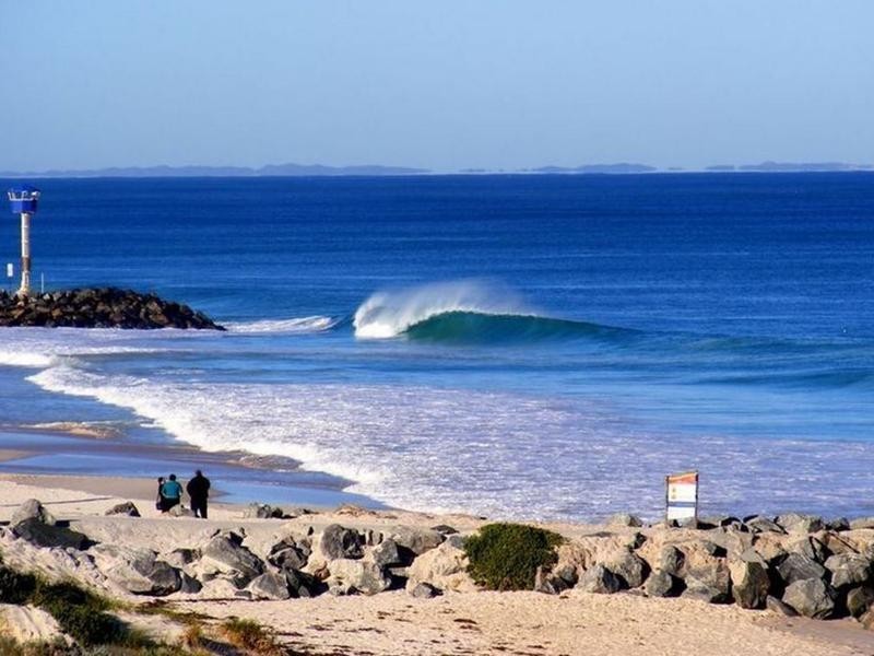 35 Boronia Crescent, City Beach WA 6015