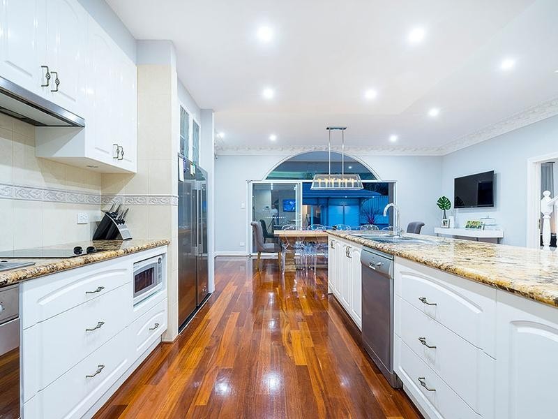 97 Melville Beach Road, Applecross WA 6153