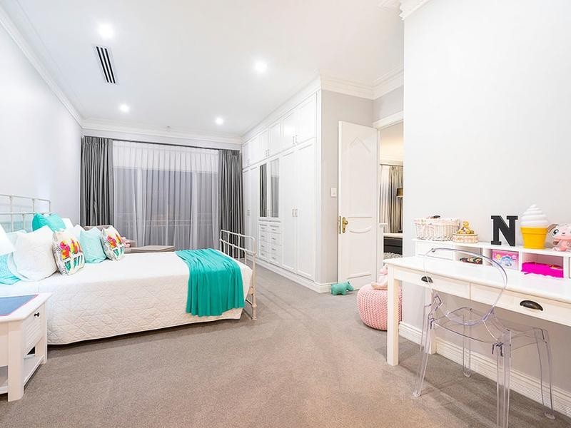 97 Melville Beach Road, Applecross WA 6153