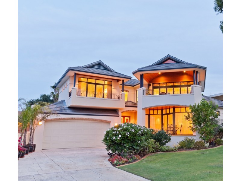 2 Palmer Street, Attadale WA 6156