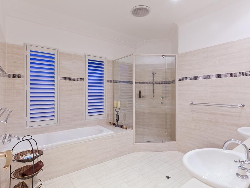 2 Palmer Street, Attadale WA 6156