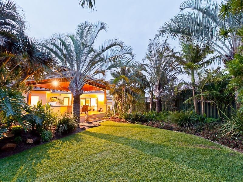 2 Palmer Street, Attadale WA 6156