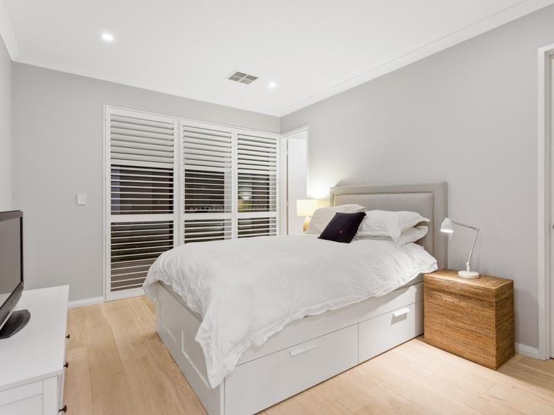 52 Kathleen Street, Cottesloe WA 6011