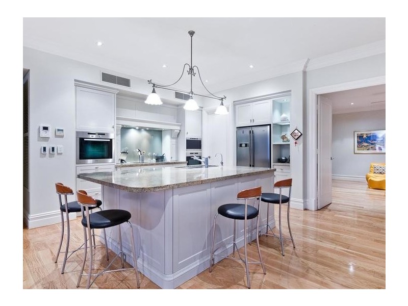 72 Waratah Avenue, Dalkeith WA 6009