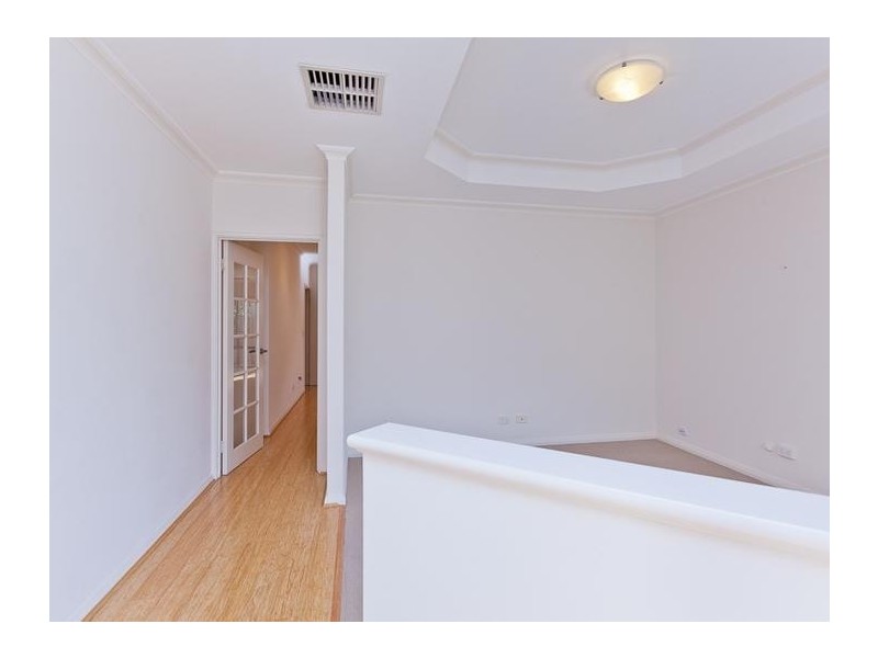 3/317 Scarborough Beach Road, Woodlands WA 6018