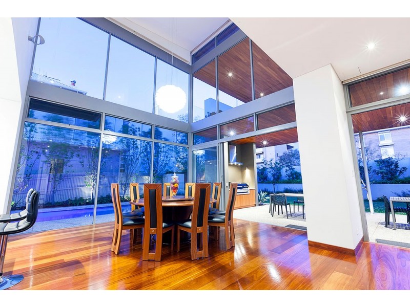 20 Osborne Parade, Claremont WA 6010