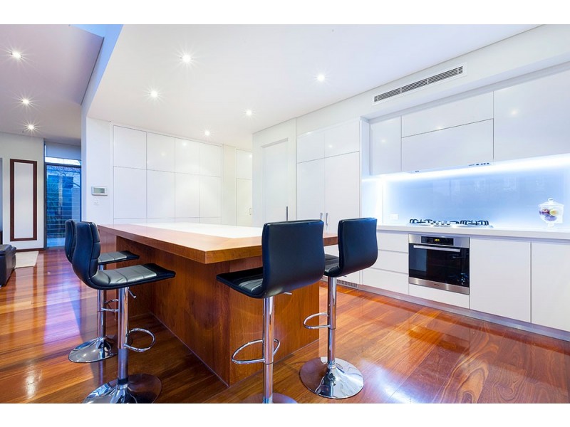 20 Osborne Parade, Claremont WA 6010