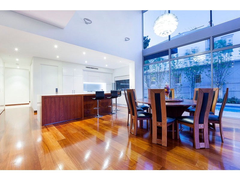 20 Osborne Parade, Claremont WA 6010