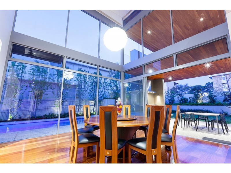 20 Osborne Parade, Claremont WA 6010