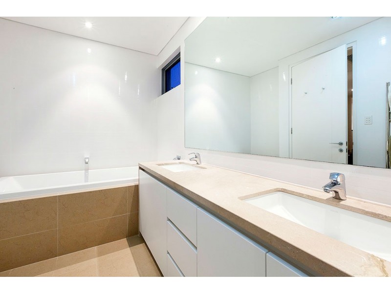 20 Osborne Parade, Claremont WA 6010