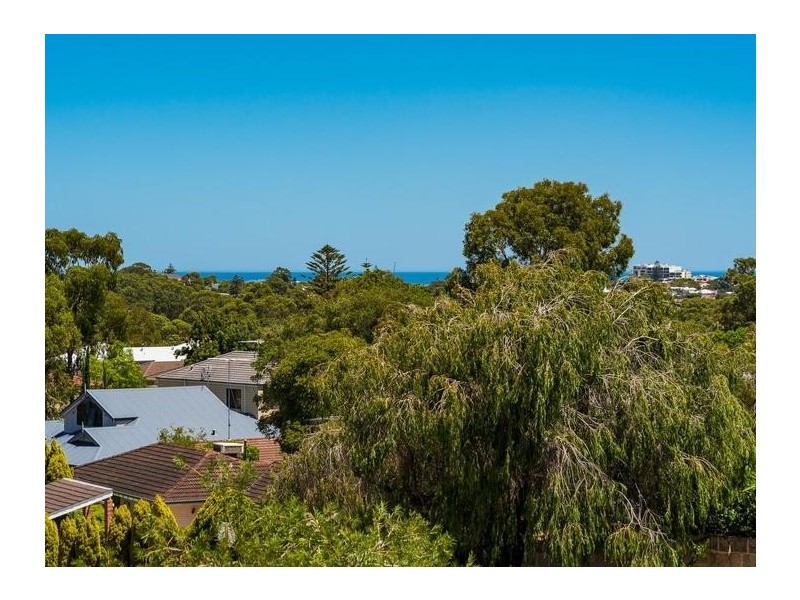 119 Hale Road, Wembley Downs WA 6019