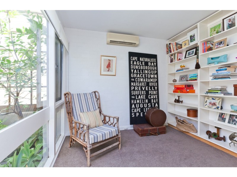 6 Freshwater Close, Claremont WA 6010