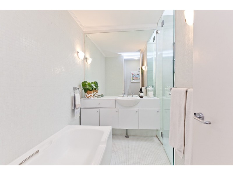 6 Freshwater Close, Claremont WA 6010